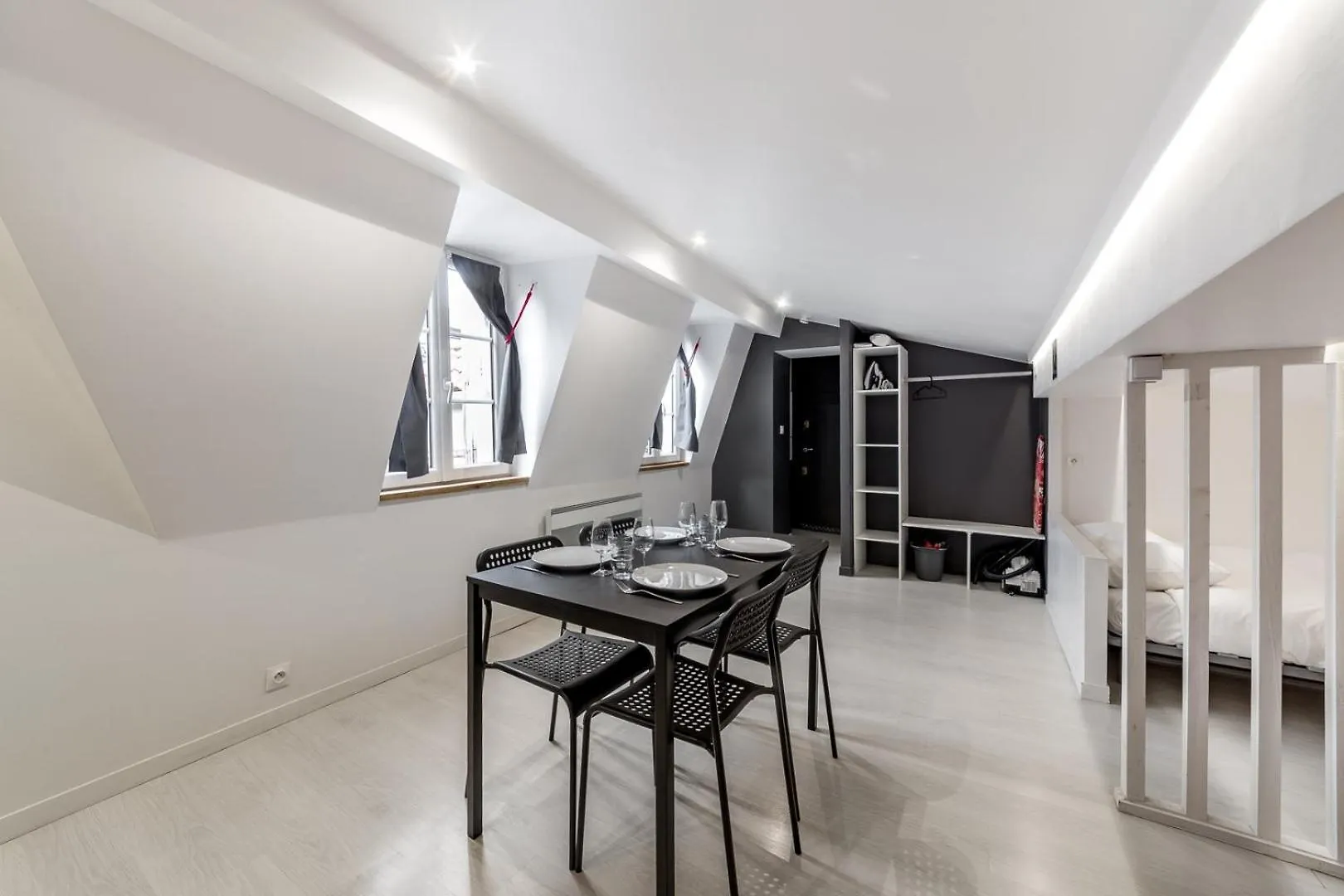 Studio Central Jacobins Ail Lyon Francja
